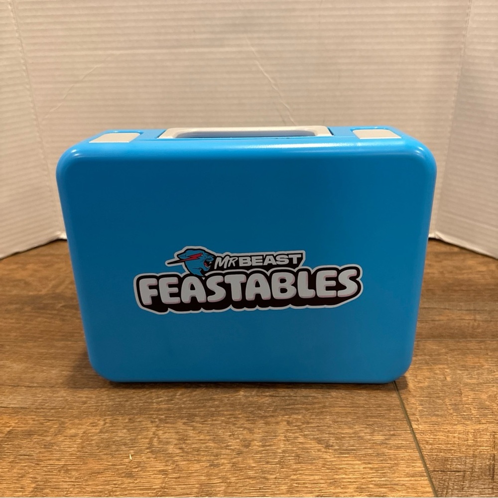 MrBeast Feastables World's Coolest Collectible Lunch Box, BPA-Free, Blue/Pink